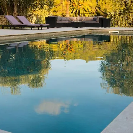 Sleeps 14 Pool Air Con Wifi Willa *