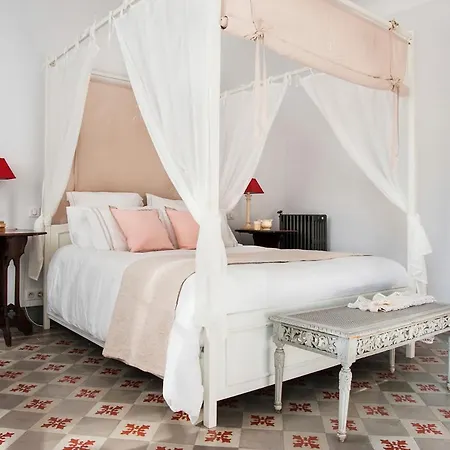 Sleeps 14 Pool Air Con Wifi Вилла